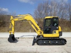KOMATSU KOMATSU