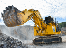 KOMATSU KOMATSU