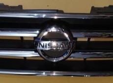 Nissan Altima radiator barmağlığı 