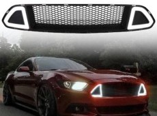 "Ford Mustang" LED radiator barmaqlığı